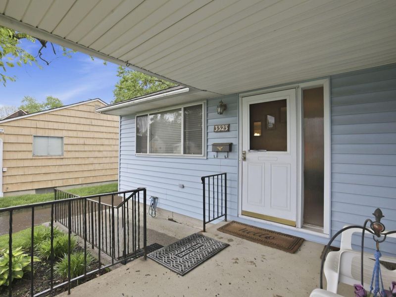 3323 Roswell Drive , Columbus, OH 43227 Photo 8
