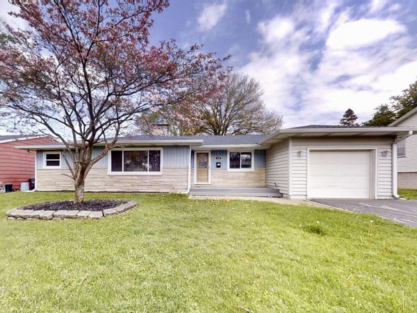 2900 Mcafee Drive , Hobart, IN 46342