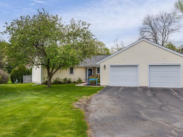 412 Lawn Street, Cambridge, WI 53523