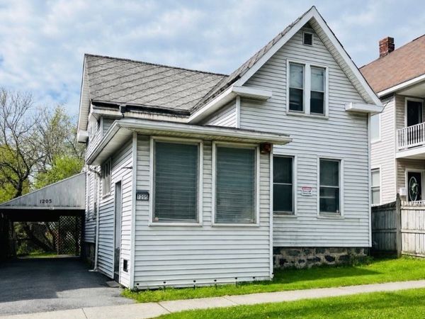 1205 Noyes Street , Utica, NY 13502