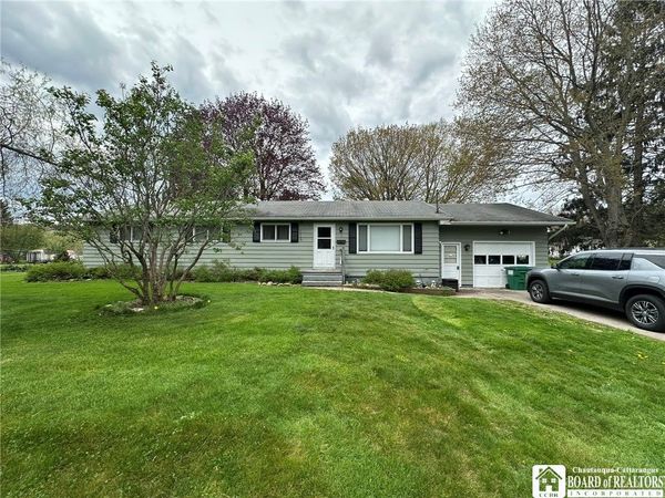 25 Burnham Place , Cassadaga, NY 14718