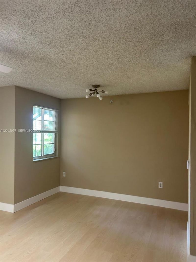 4151 N Haverhill Rd, Unit 1514, West Palm Beach, FL 33417 Photo