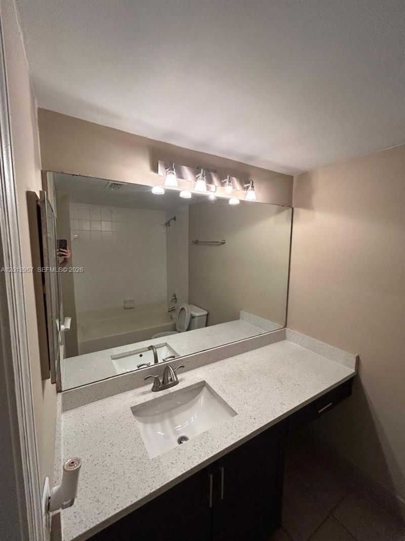 4151 N Haverhill Rd, Unit 1514, West Palm Beach, FL 33417 Photo