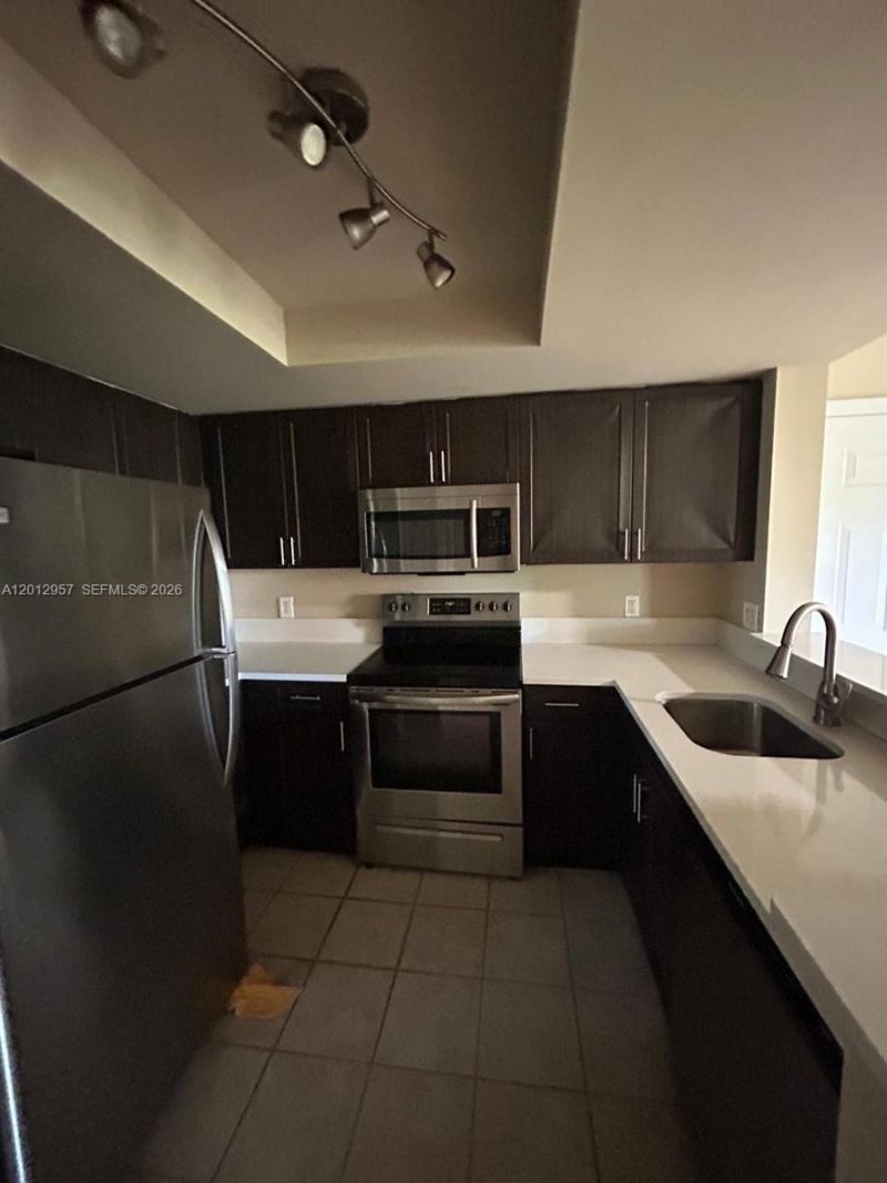 4151 N Haverhill Rd, Unit 1514, West Palm Beach, FL 33417 Photo