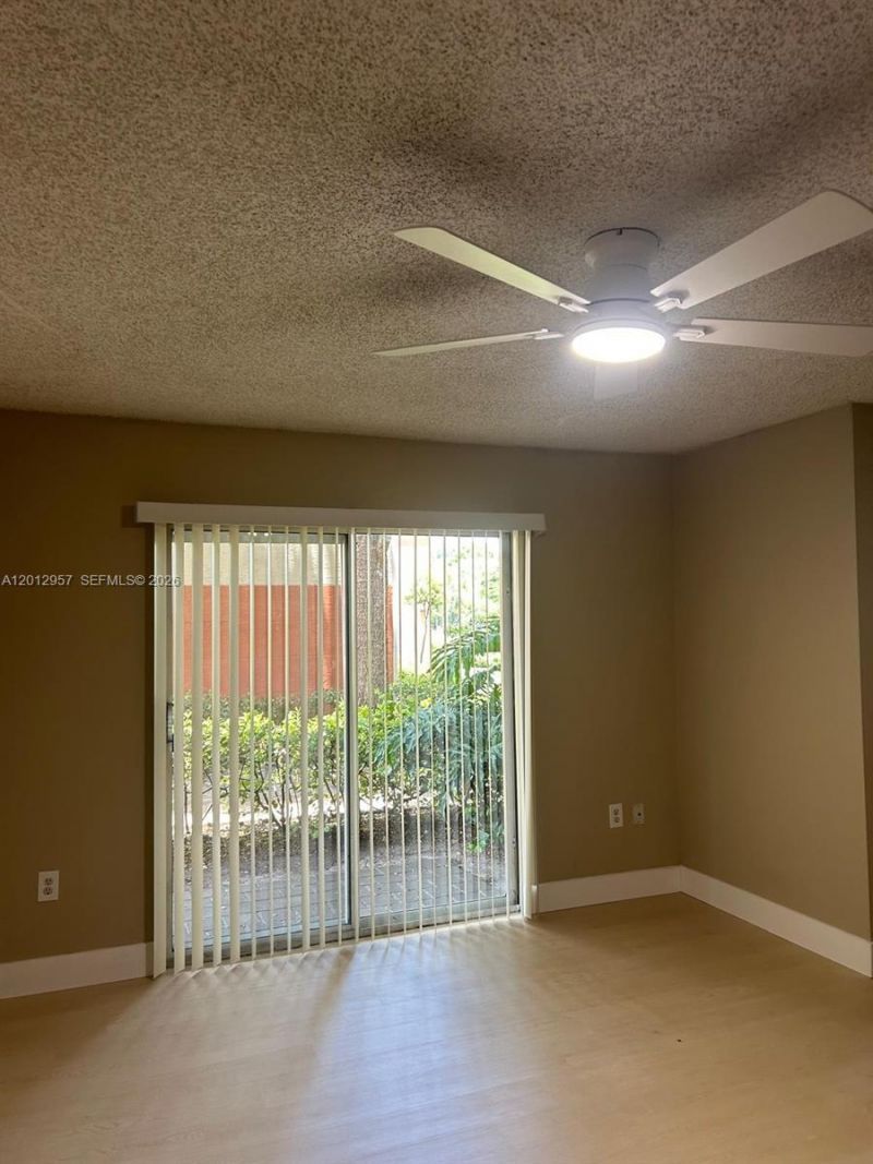4151 N Haverhill Rd, Unit 1514, West Palm Beach, FL 33417 Photo