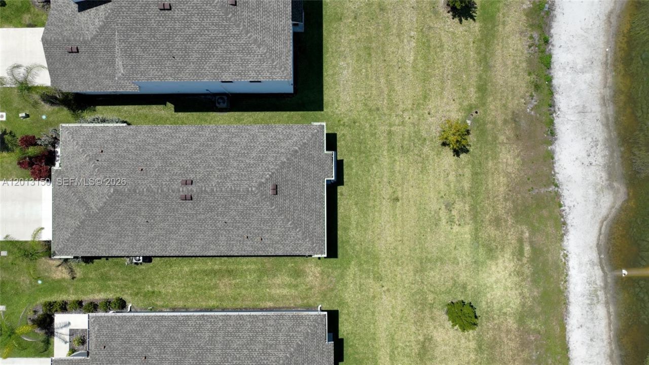 20340 Caroline Creek Place , Lehigh Acres, FL 33974 Photo