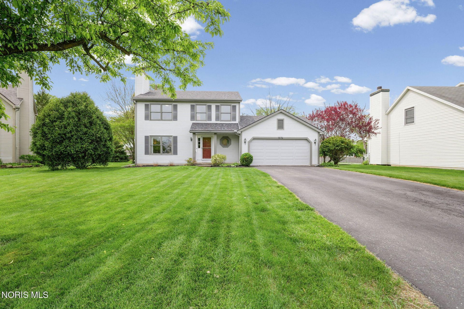 1574 Indian Creek Drive, Perrysburg, OH 43551 Main Photo