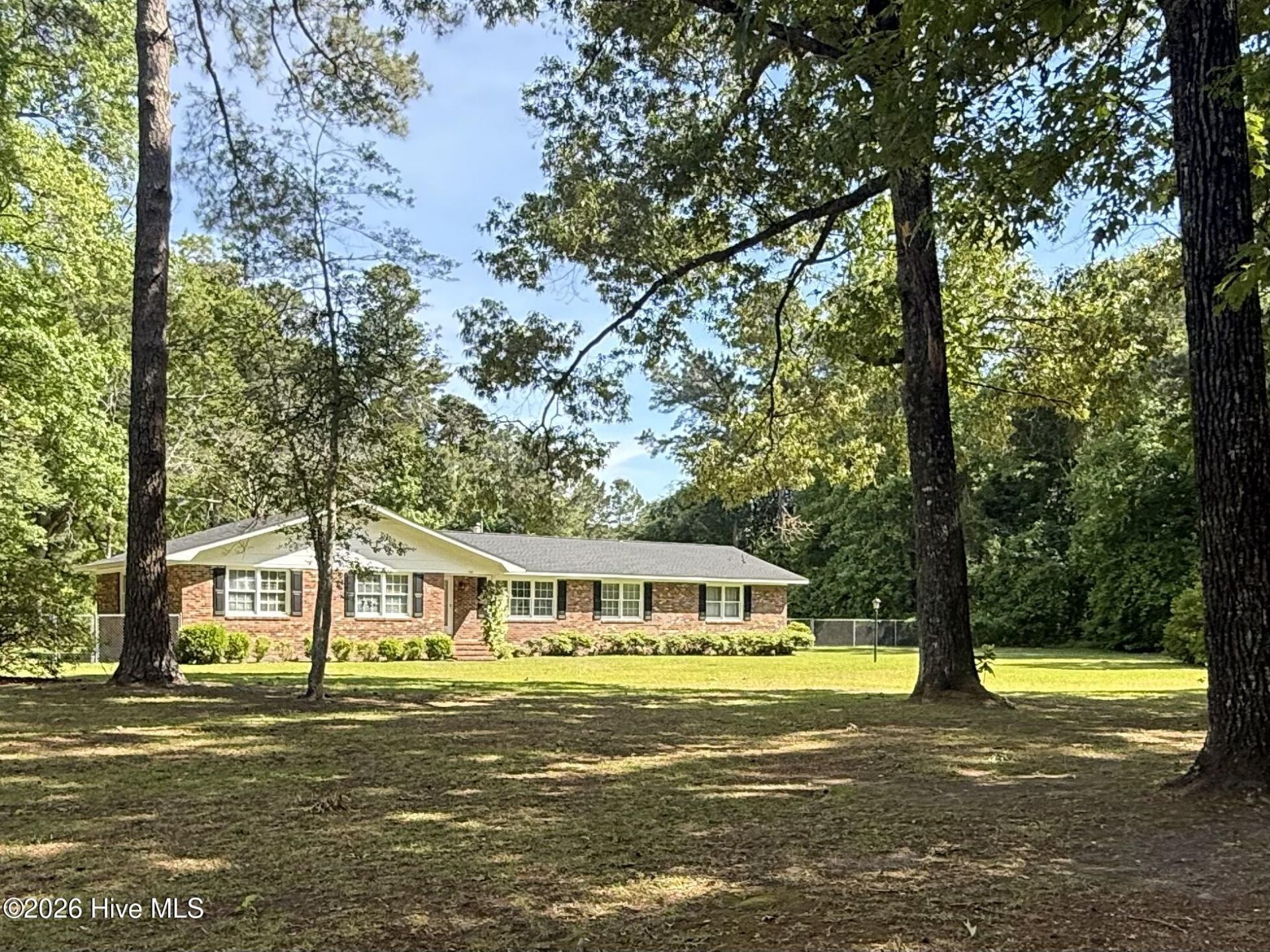 156 Narrow Gap Road, Riegelwood, NC 28456 Main Photo