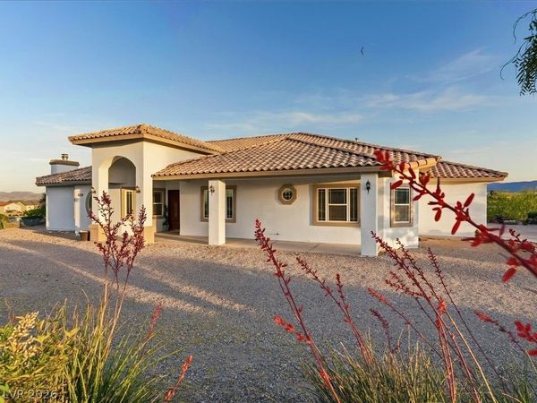 10251 W Agate Avenue , Las Vegas, NV 89161
