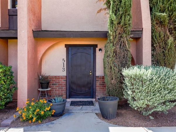 513 Starfire Place, Las Vegas, NV 89107