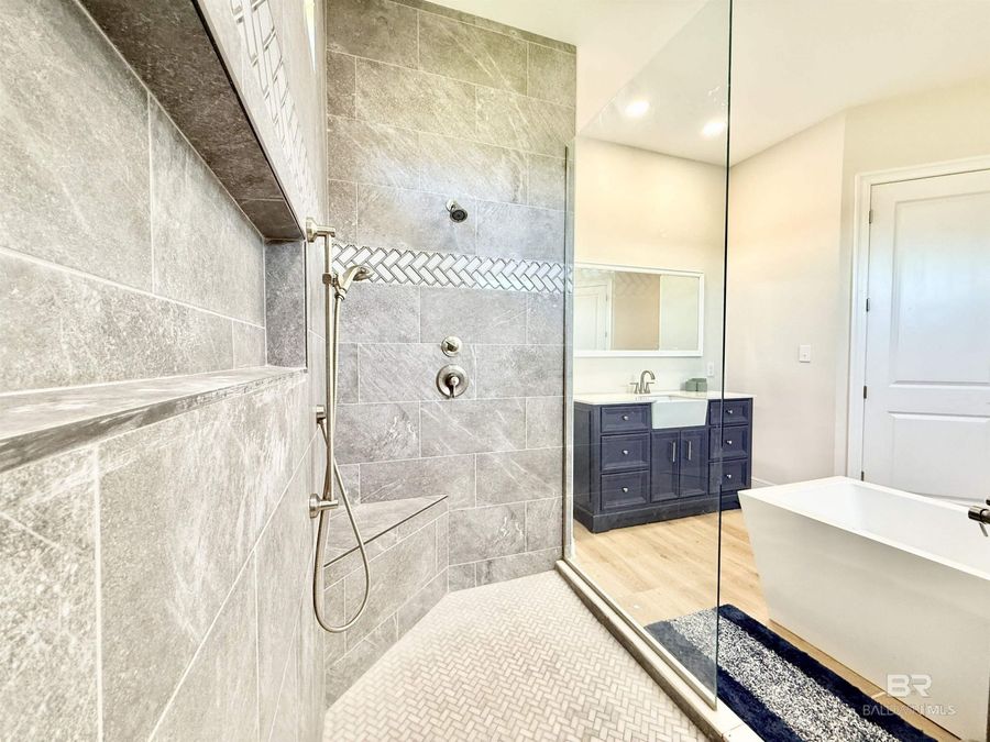 Property Image 60