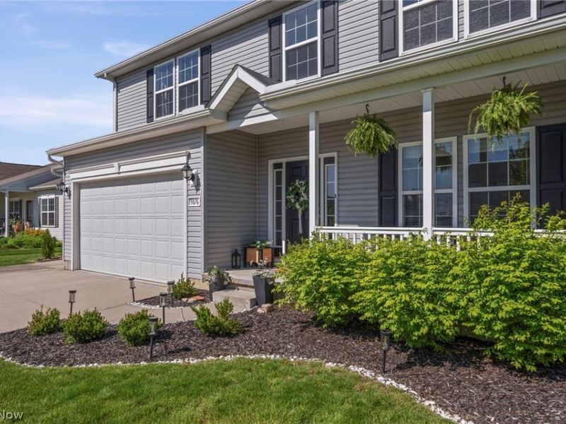9076 Wyllys Drive, North Ridgeville, OH 44039 Photo 2