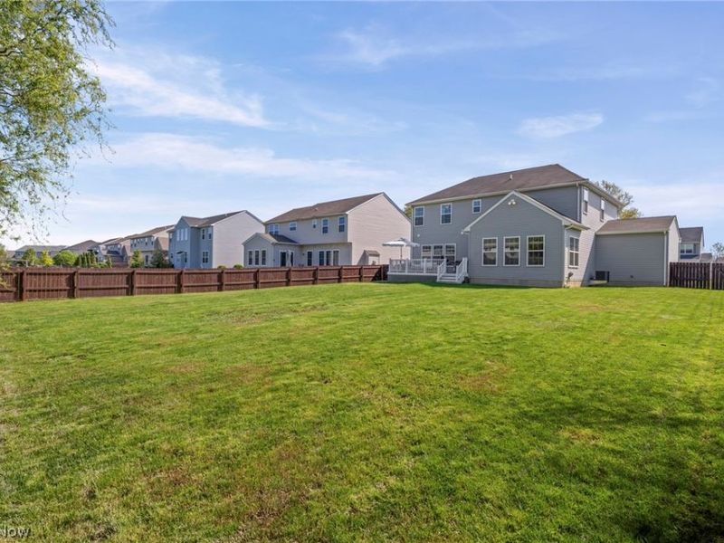 9076 Wyllys Drive, North Ridgeville, OH 44039 Photo 35