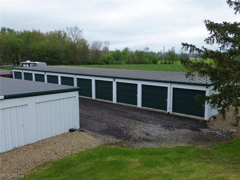 563 E Ohio Avenue , Rittman, OH 44270 Photo 3