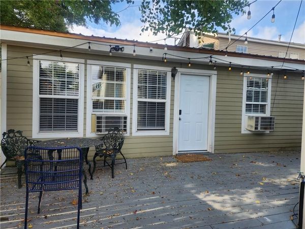 7522 FRERET Street , Unit Rear, New Orleans, LA 70118
