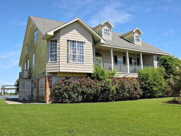 4561 VERONESE Street , New Orleans, LA 70129