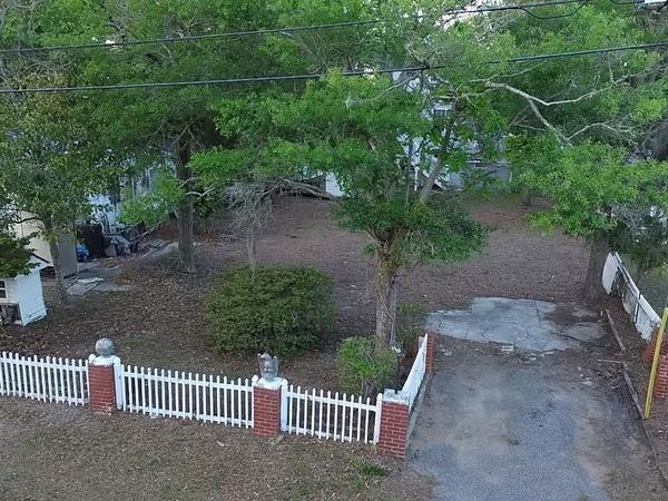 802 Seaside Dr., North Myrtle Beach, SC 29582