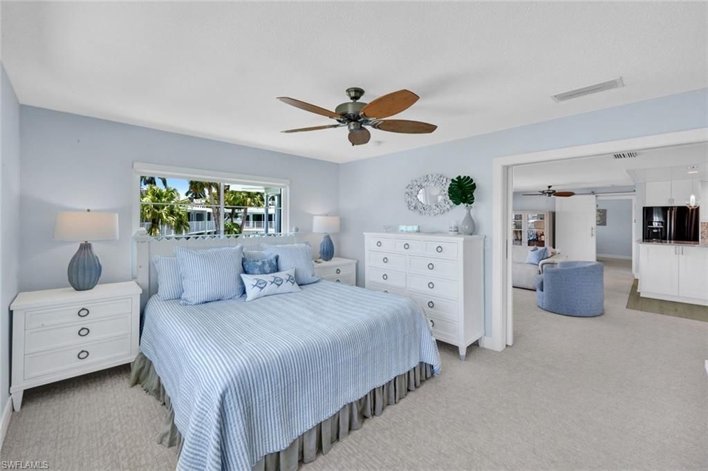 388 Harbour Dr , Unit 388, Naples, FL 34103 Photo