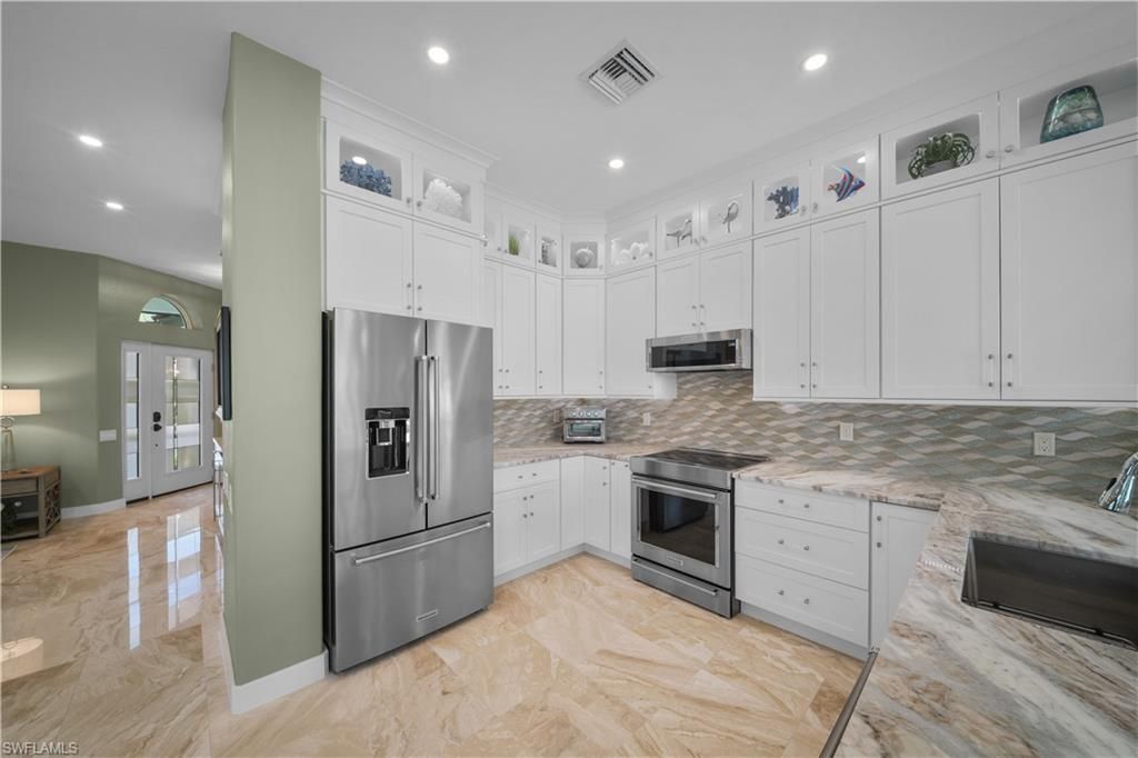 13661 Southampton Dr , Bonita Springs, FL 34135 Photo