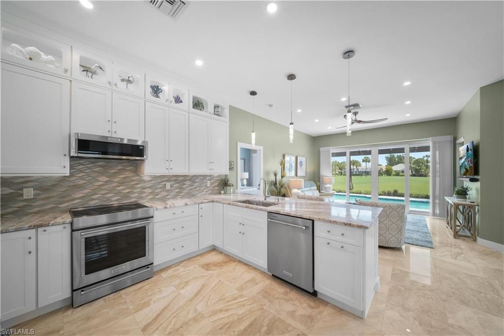 13661 Southampton Dr , Bonita Springs, FL 34135 Photo