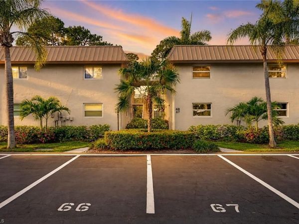 1549 Sandpiper ST , Unit 68, NAPLES, FL 34102