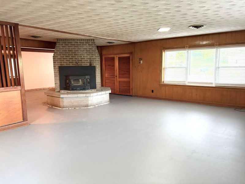 7485 Mount Vernon Road , Saint Louisville, OH 43071 Photo 2