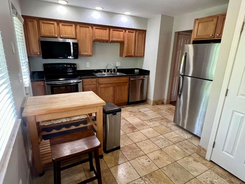 301 Fenway Road, Unit E, Columbus, OH 43214 Photo 20