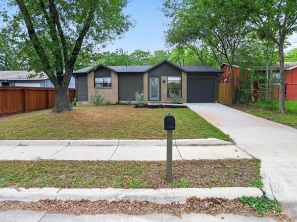 6908 Pondsdale LN , Austin, TX 78724