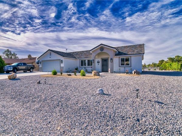 681 Indian Wells Court, Pahrump, NV 89060