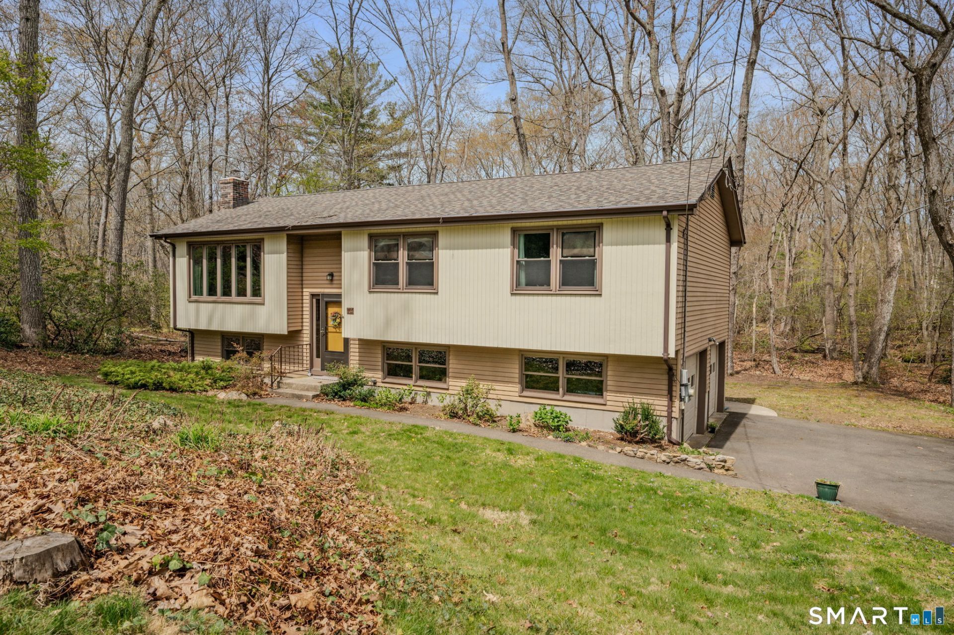 14 Latimer, East Lyme, CT 06333 Main Photo