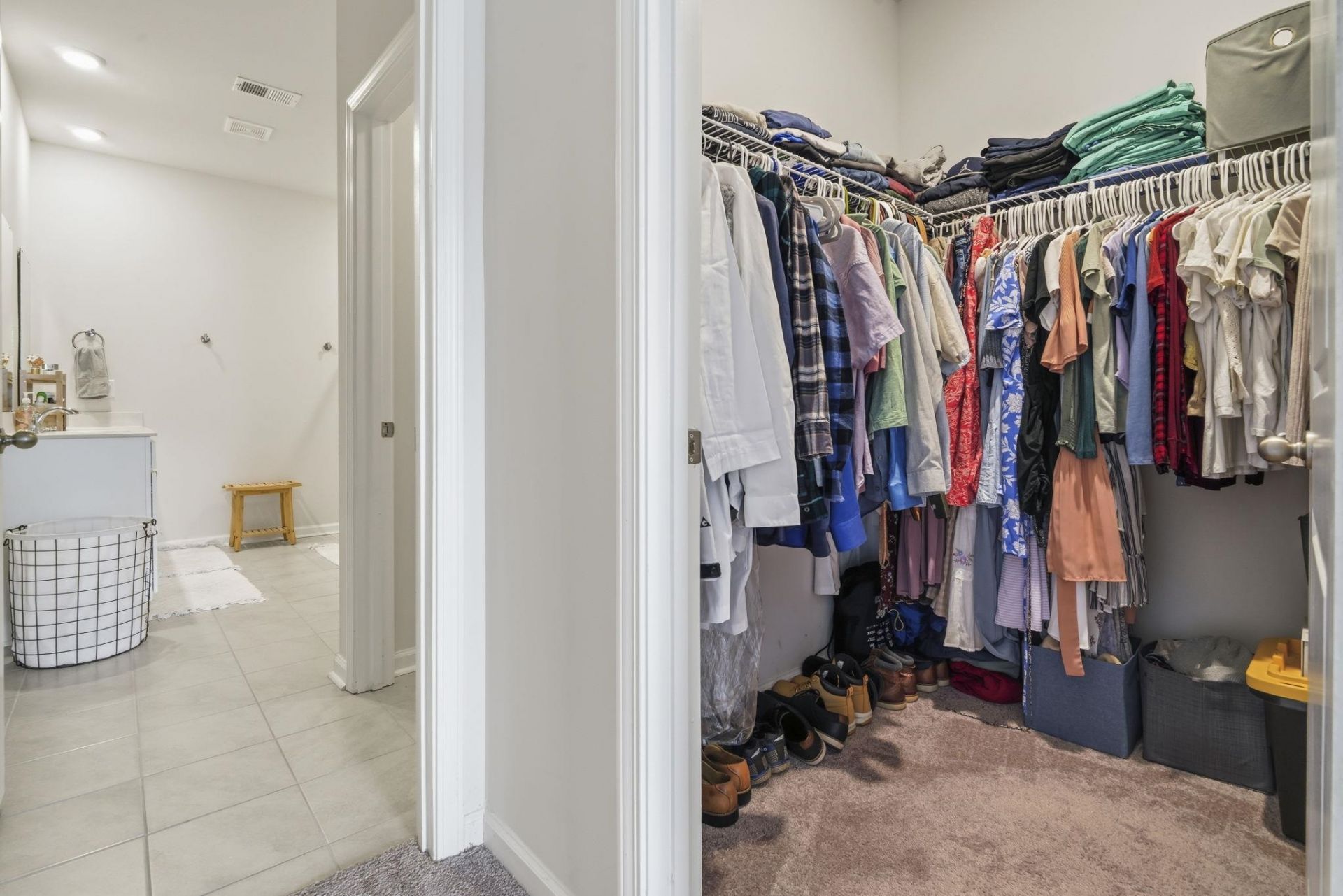 1173 Sennema Circle  Photo 17