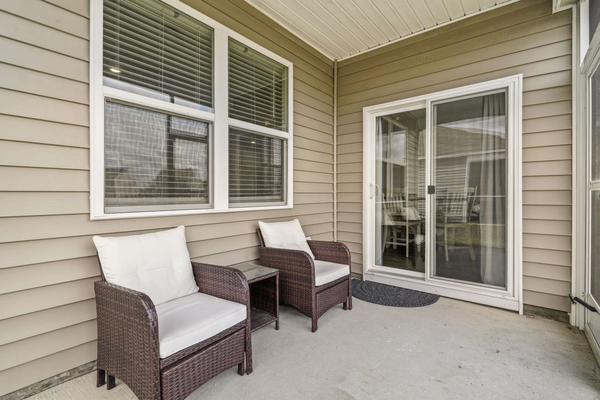1173 Sennema Circle  Photo 27