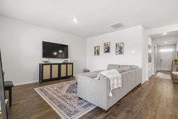 1173 Sennema Circle  photo 4