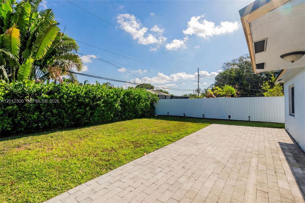 6451 Pershing St, Hollywood, FL 33024 Photo
