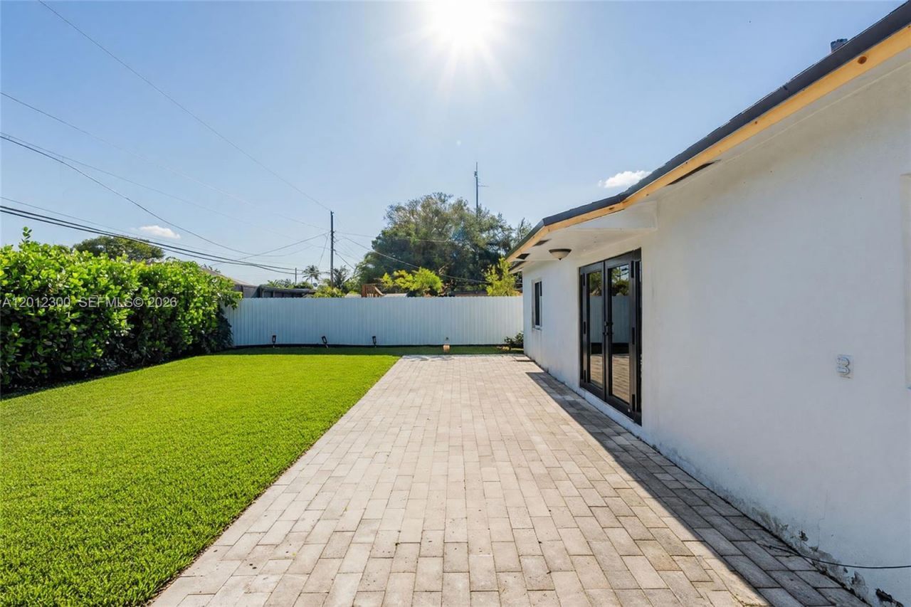 6451 Pershing St, Hollywood, FL 33024 Photo