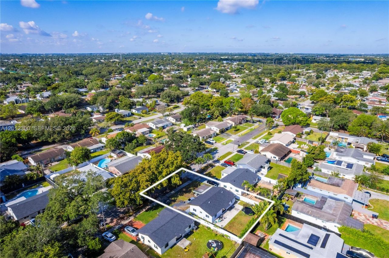 6451 Pershing St, Hollywood, FL 33024 Photo