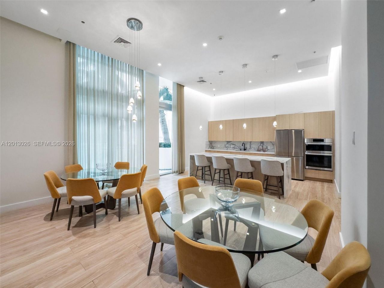 90 SW 3rd St , Unit 1608, Miami, FL 33130 Photo