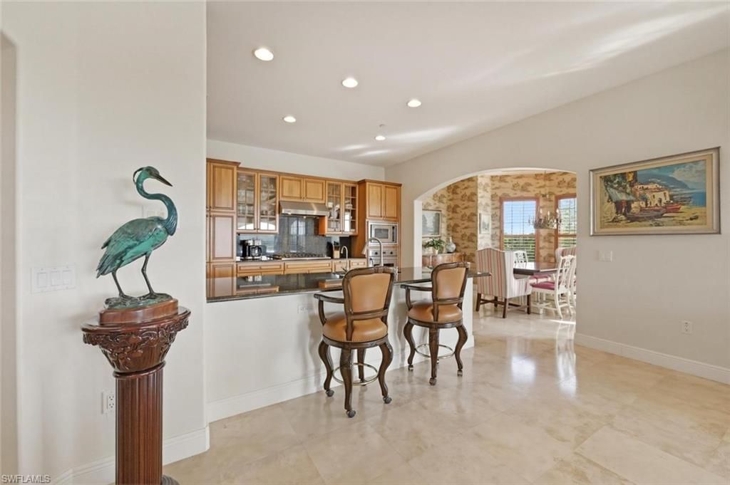 2538 Marquesa Royale Ln, Unit PH 5-301, Naples, FL 34109 Photo