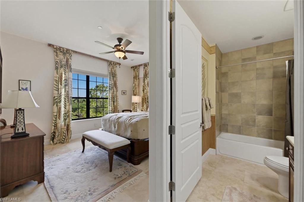 2538 Marquesa Royale Ln, Unit PH 5-301, Naples, FL 34109 Photo