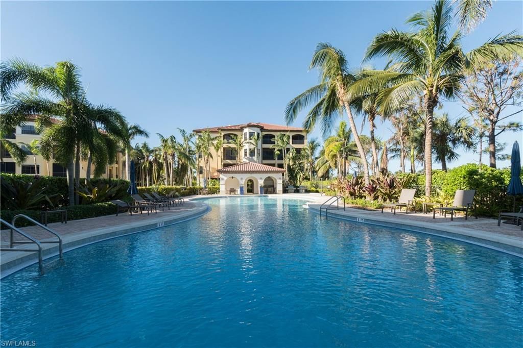 2538 Marquesa Royale Ln, Unit PH 5-301, Naples, FL 34109 Photo