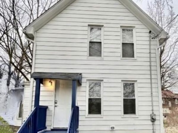 484 Spicer Street , Akron, OH 44311