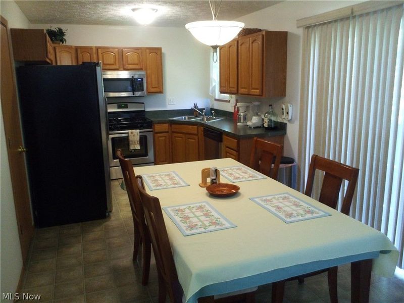 1231 Honodle Avenue, Akron, OH 44305 Photo 6