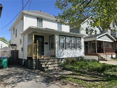 36 Robins Street , Buffalo, NY 14220