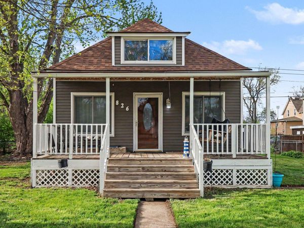 826 Orange Street, Wyandotte, MI 48192