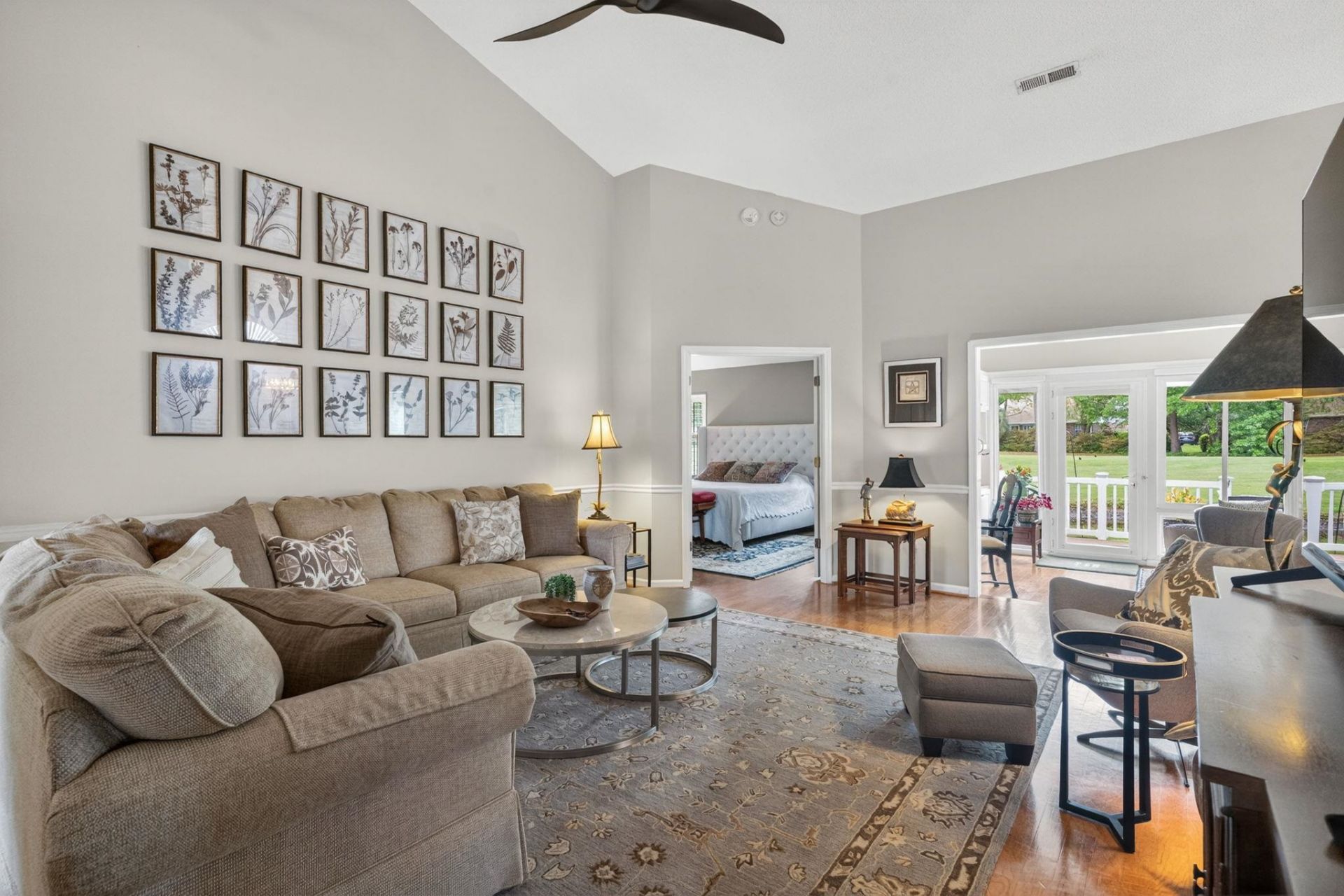 100 Carrington Dr. Photo 5