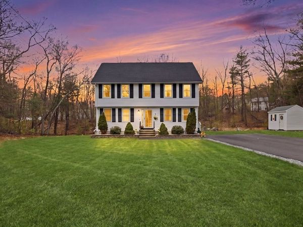 18 Trifiro Rd, Billerica, MA 01821