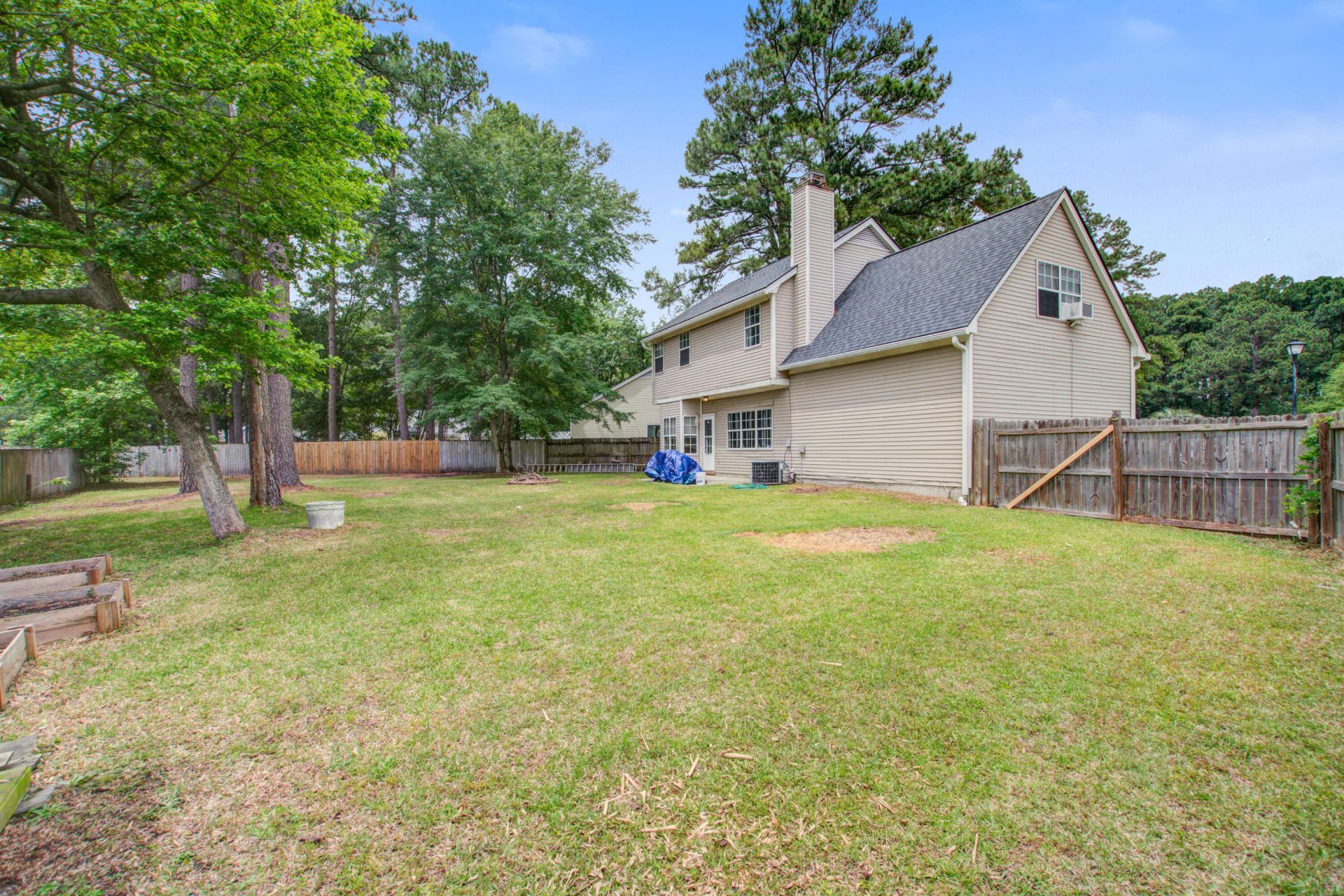 104 Seavington Court Photo 31