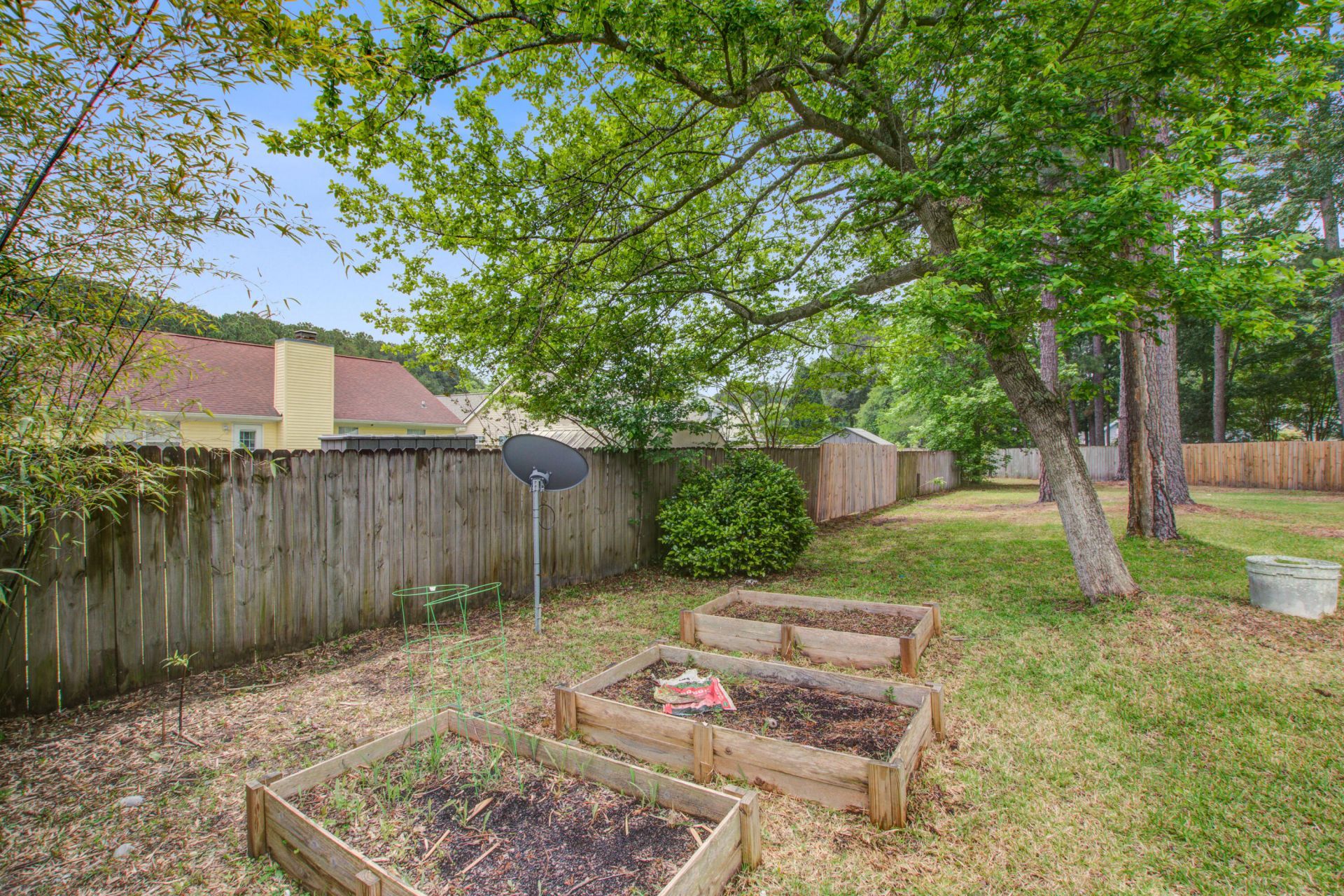 104 Seavington Court Photo 32