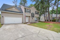104 Seavington Court photo 4