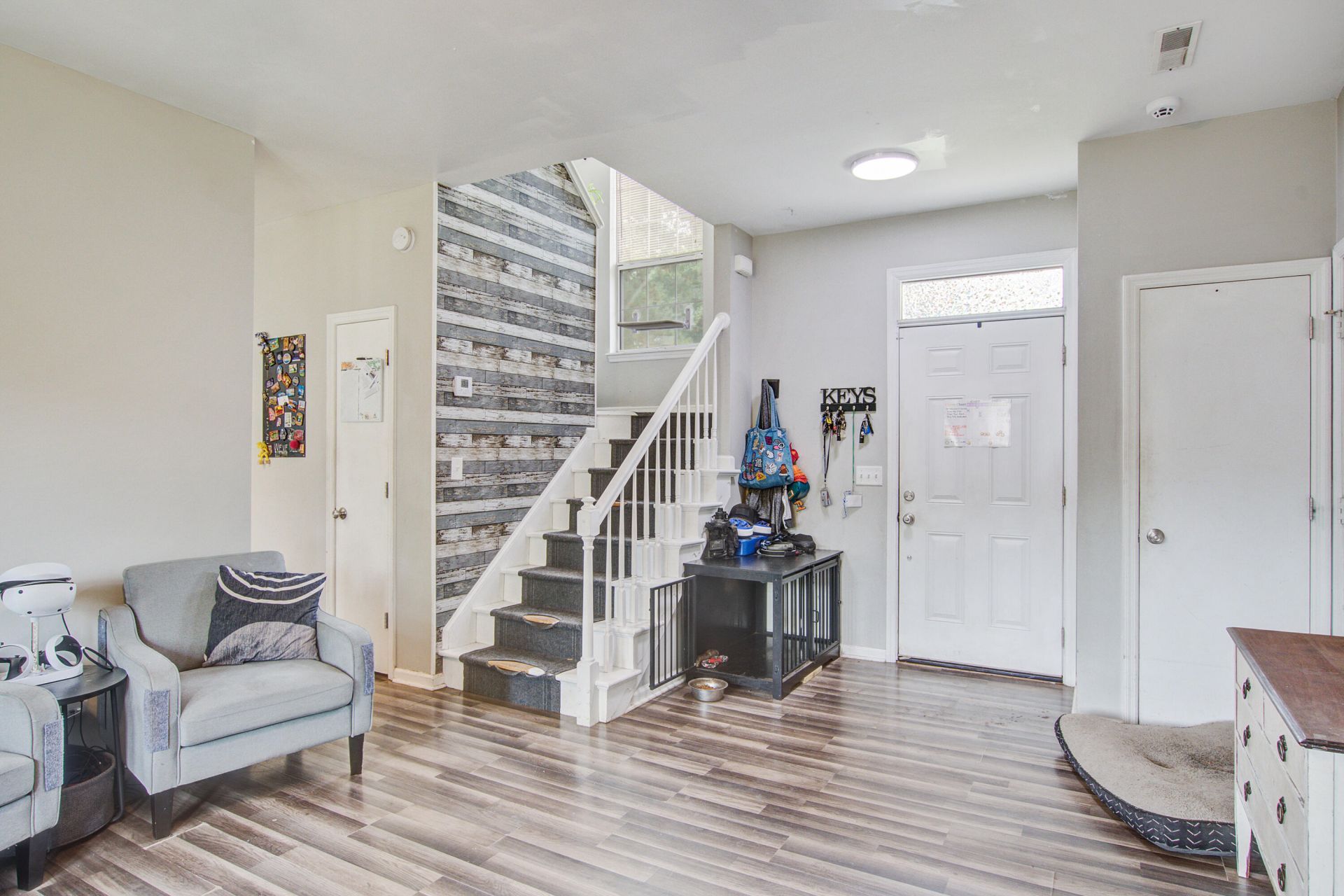 104 Seavington Court Photo 8